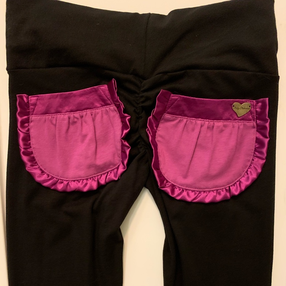 Cute booty lounge~Custom leggings size small